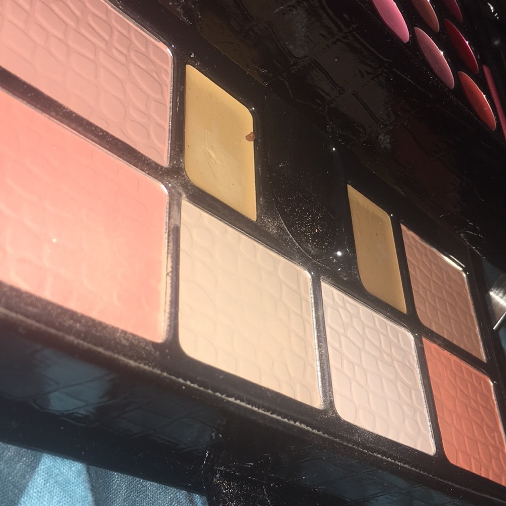 makeup box - Picture 5 of 5